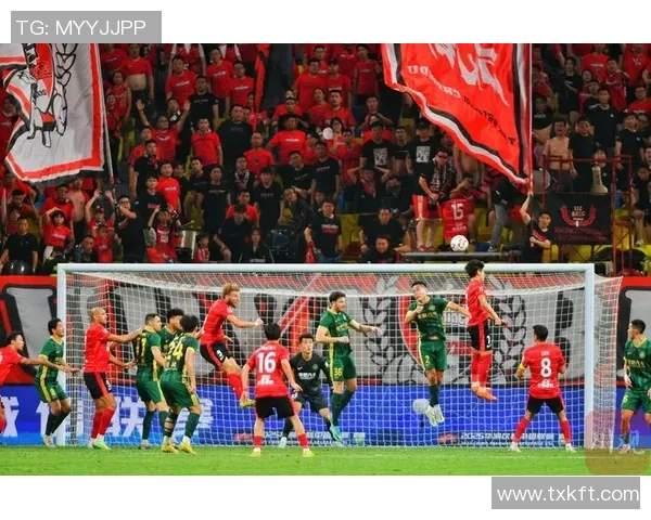 成都足球队在洲际杯积分榜上以55分稳居第一名展现强劲实力 成都足球队在洲际杯积分榜上以55分稳居第一名展现强劲实力